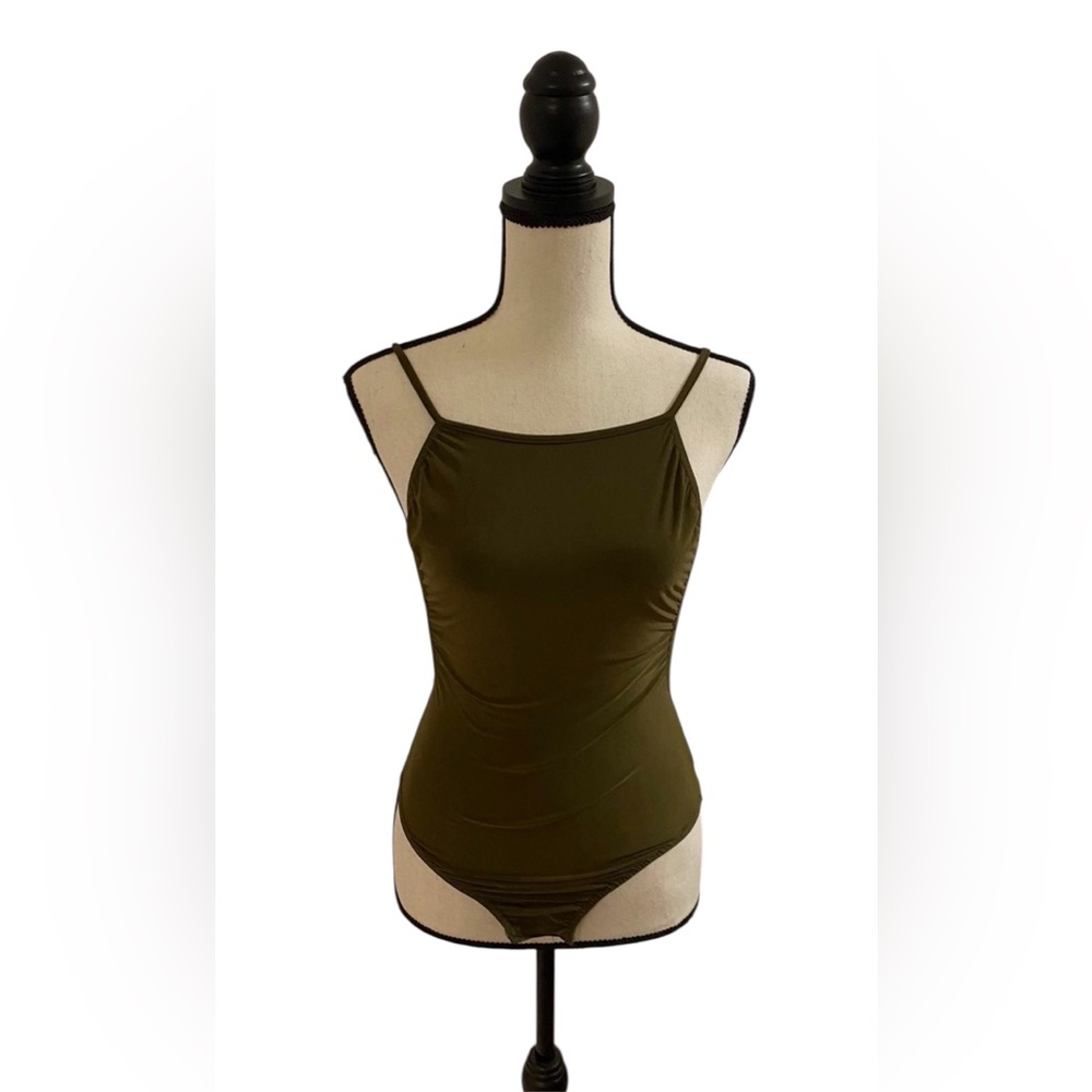 Boohoo Olive Green Satin Bodysuit Spaghetti Strap Open Back Size 4 - Picture 2 of 5